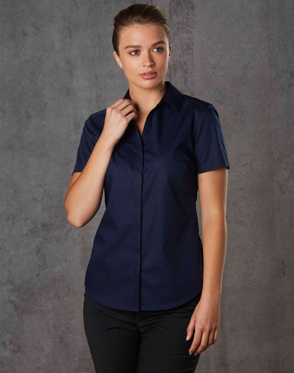 Benchmark M8110S BARKLEY LADIES TAPED SEAM SHORT SLEEVE SHIRT
