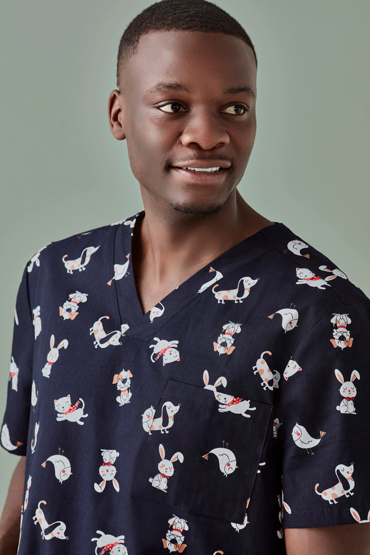 BIZ CARE MENS BEST FRIENDS SCRUB TOP CST147MS