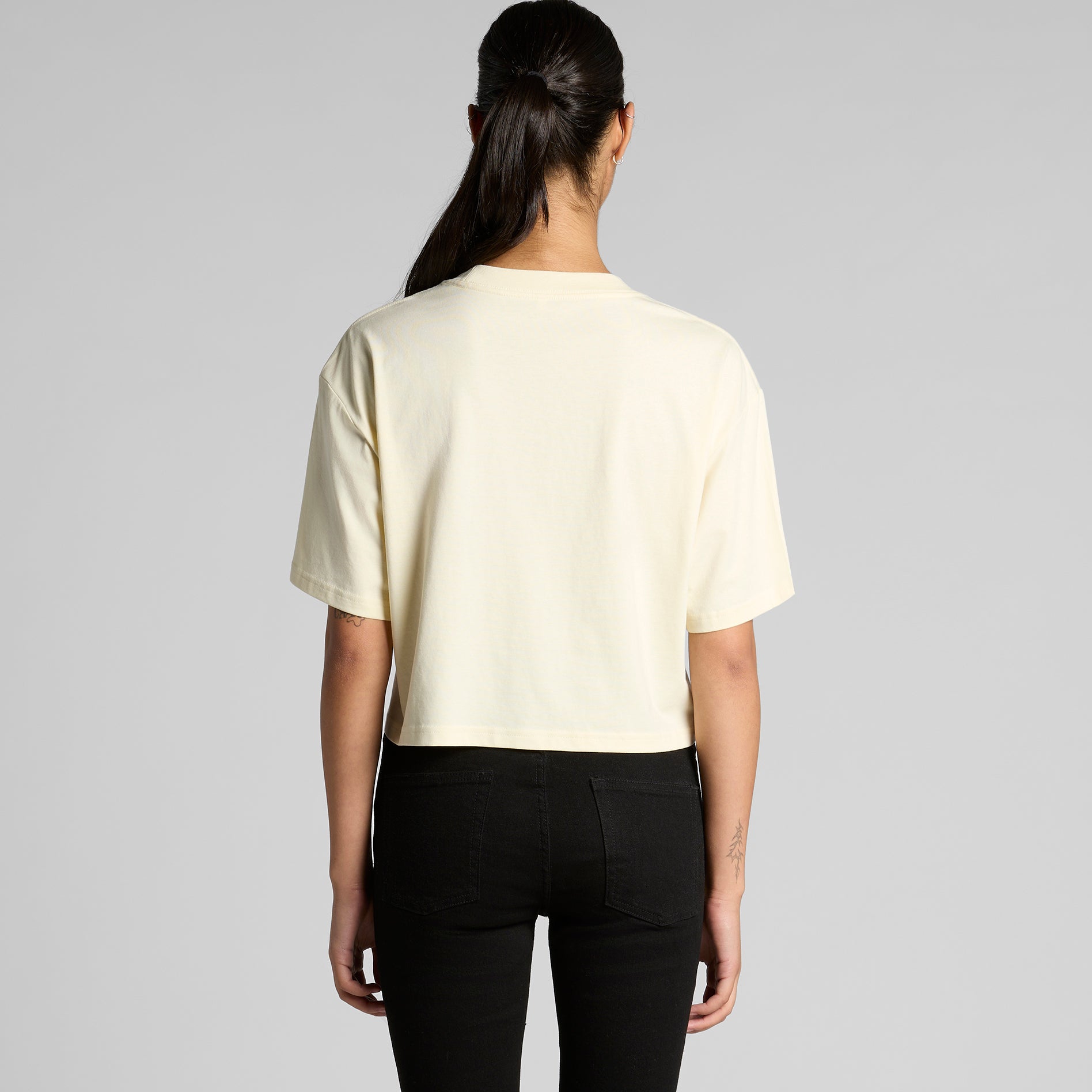 4093 WOS MARTINA CROP TEE