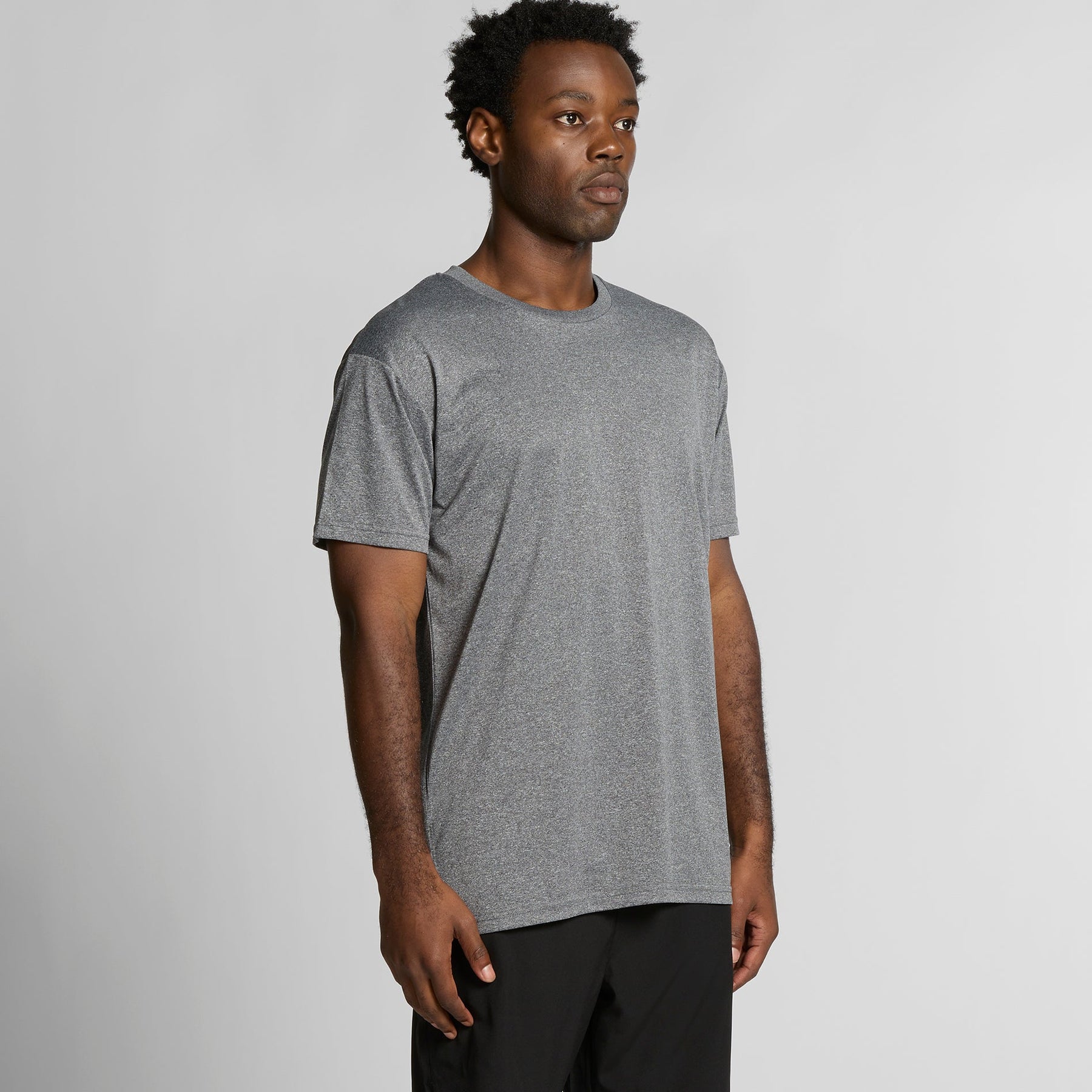 5001A STAPLE ACTIVE TEE