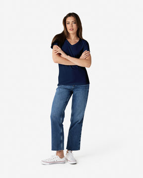 64V00L Gildan Softstyle Ladies' V-Neck T-Shirt
